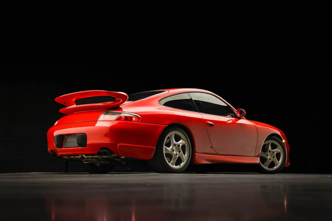 2001 Porsche 996 Carrera - Image 21 of 31