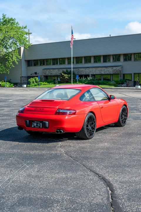 2001 Porsche 996 Carrera - Image 13 of 31