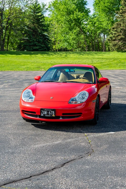 2001 Porsche 996 Carrera - Image 11 of 31