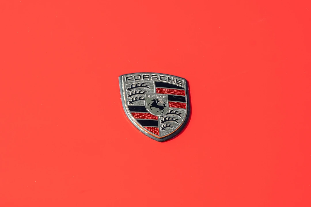 2001 Porsche 996 Carrera - Image 23 of 31