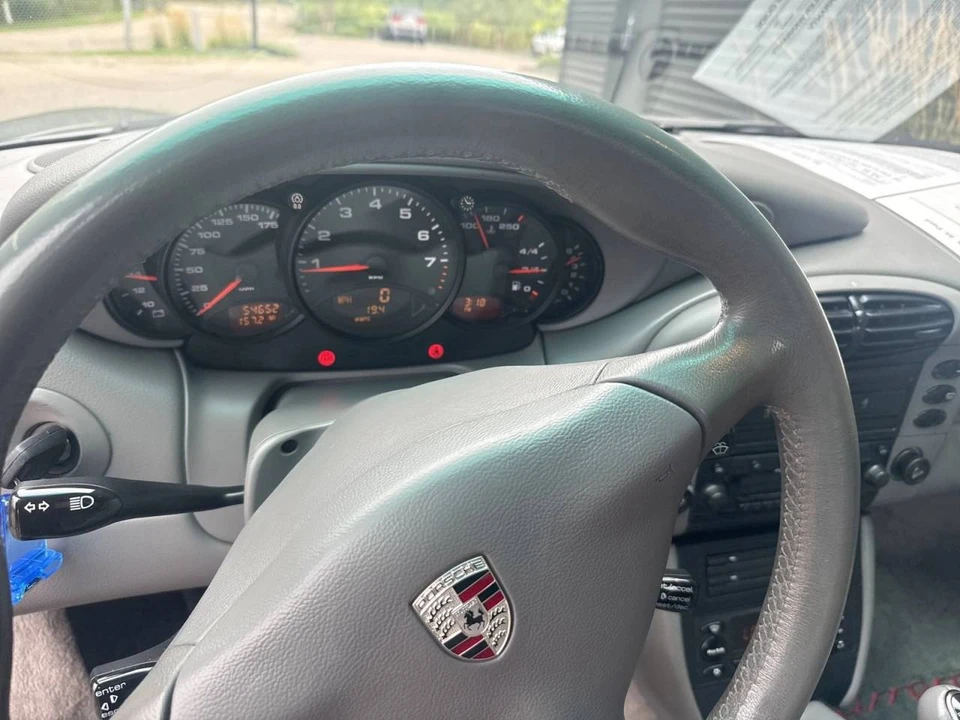 2001 Porsche 996 Carrera - Image 4 of 5