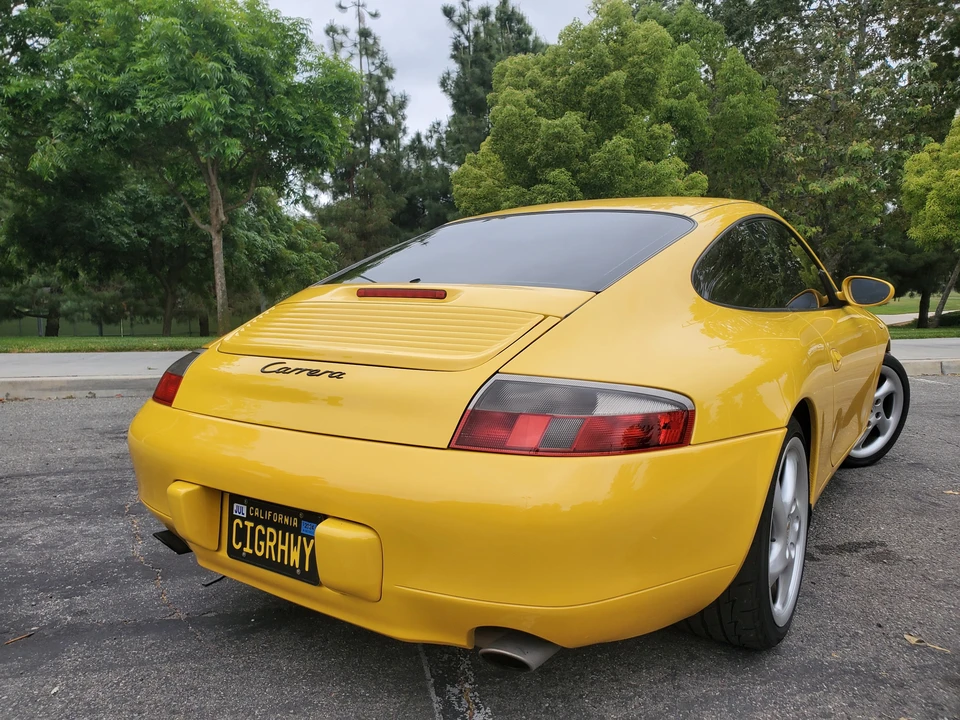 2001 Porsche 996 Carrera - Image 15 of 31