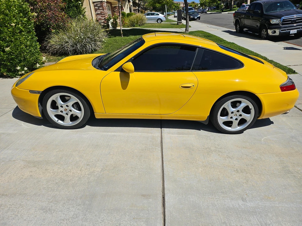 2001 Porsche 996 Carrera - Image 7 of 31