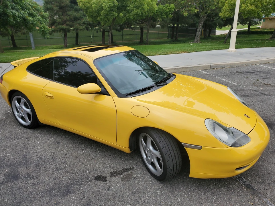 2001 Porsche 996 Carrera - Image 27 of 31