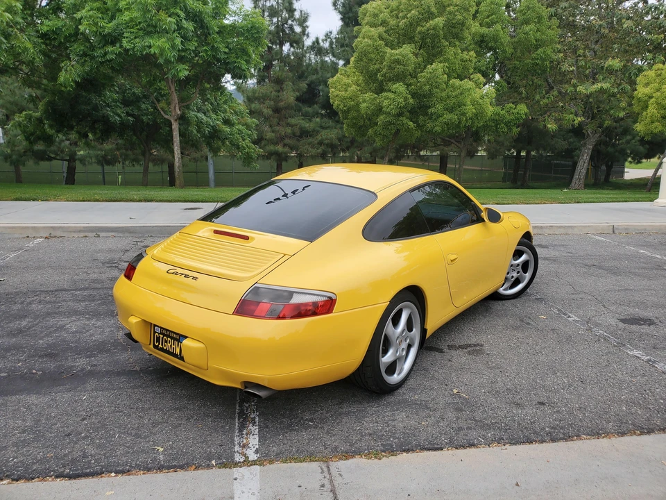 2001 Porsche 996 Carrera - Image 18 of 31