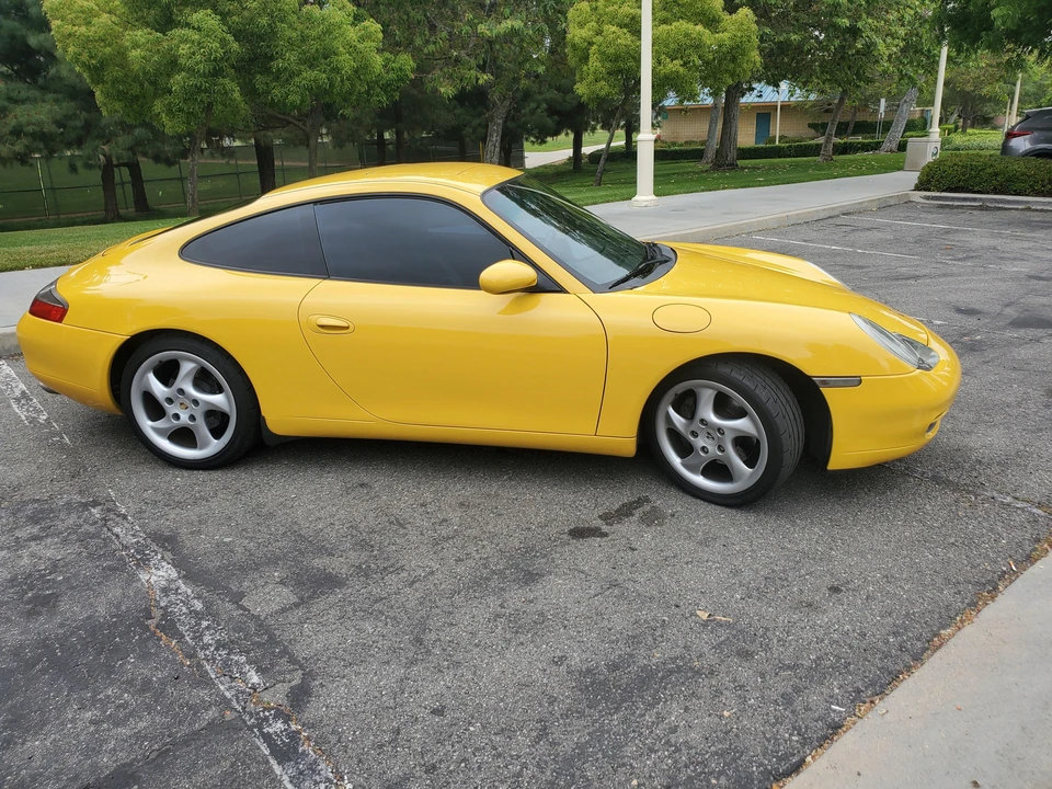 2001 Porsche 996 Carrera - Image 21 of 31
