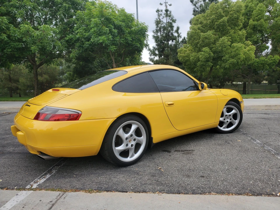 2001 Porsche 996 Carrera - Image 19 of 31