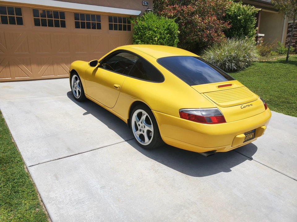 2001 Porsche 996 Carrera - Image 9 of 31