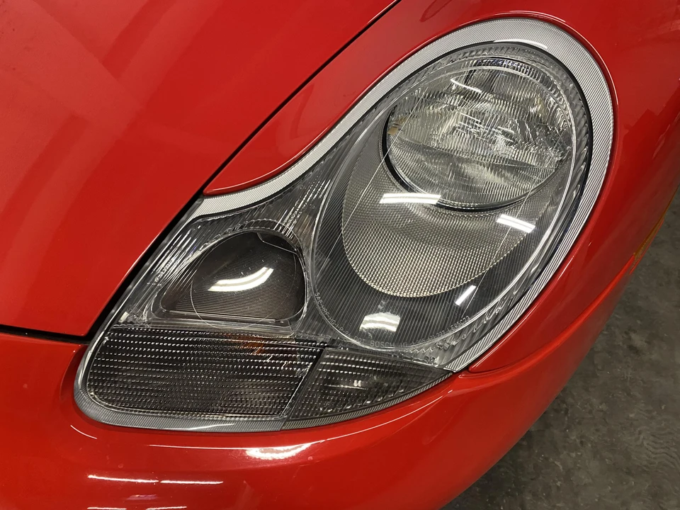 2001 Porsche 996 Carrera - Image 29 of 31