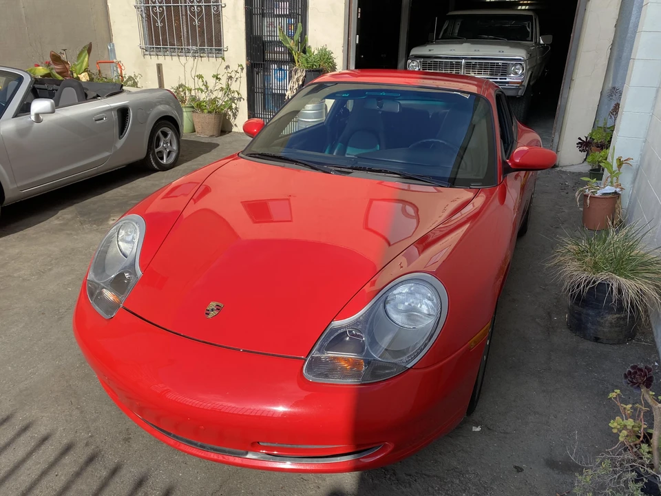 2001 Porsche 996 Carrera - Image 8 of 31
