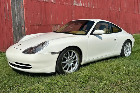 2001 Porsche 911 Carrera Coupe