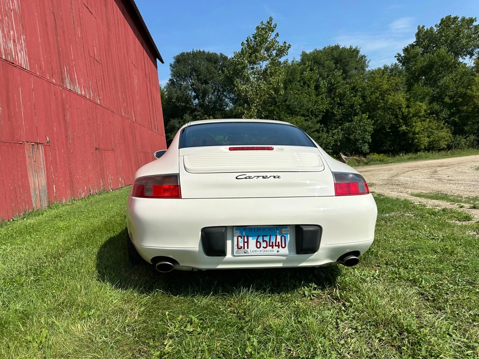 2001 Porsche 996 Carrera - Image 20 of 31