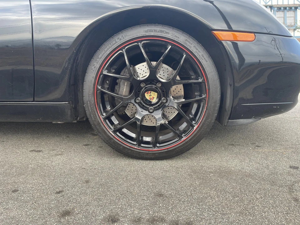 2001 Porsche 996 Carrera - Image 28 of 31