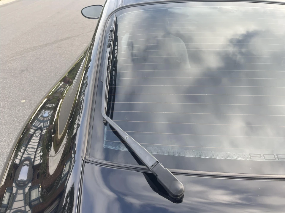 2001 Porsche 996 Carrera - Image 24 of 31