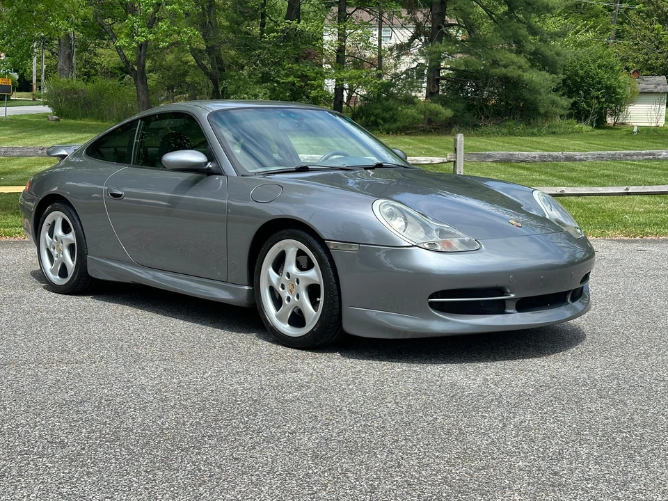 2001 Porsche 996 Carrera - Image 17 of 20