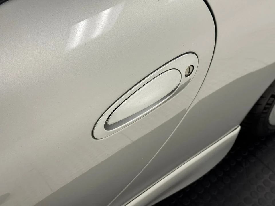 2001 Porsche 996 Carrera - Image 14 of 21
