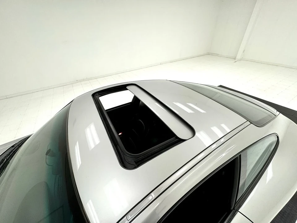 2001 Porsche 996 Carrera - Image 13 of 21