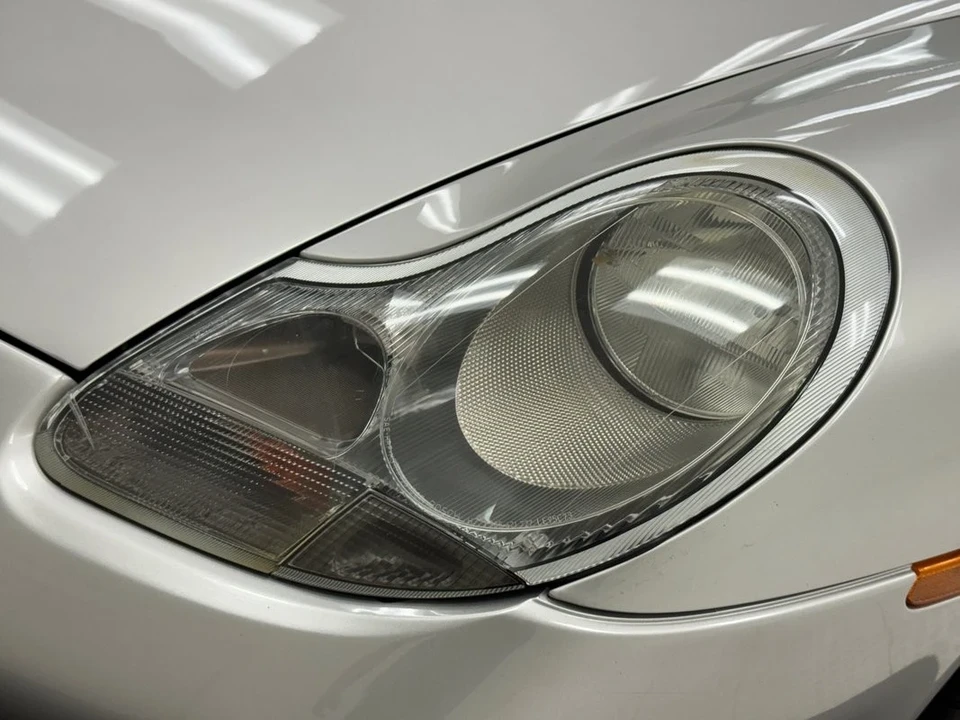 2001 Porsche 996 Carrera - Image 10 of 21