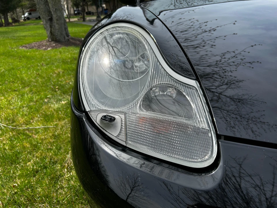 2001 Porsche 996 Carrera - Image 9 of 31