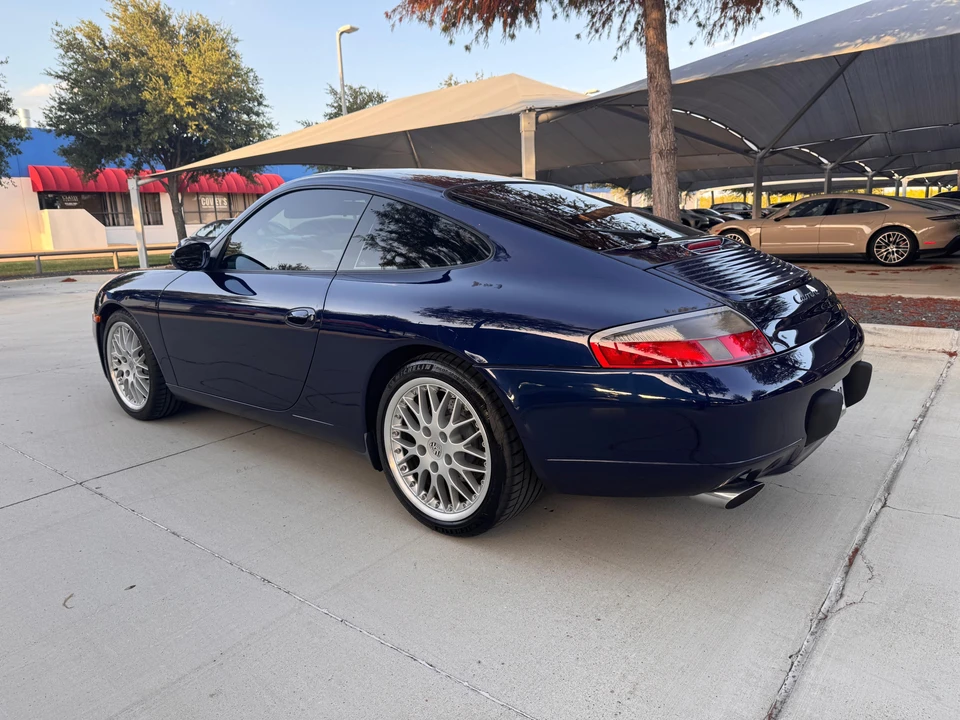 2001 Porsche 996 Carrera - Image 7 of 31