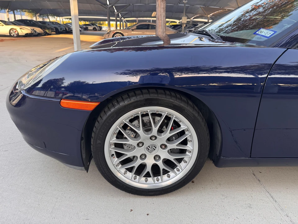 2001 Porsche 996 Carrera - Image 21 of 31