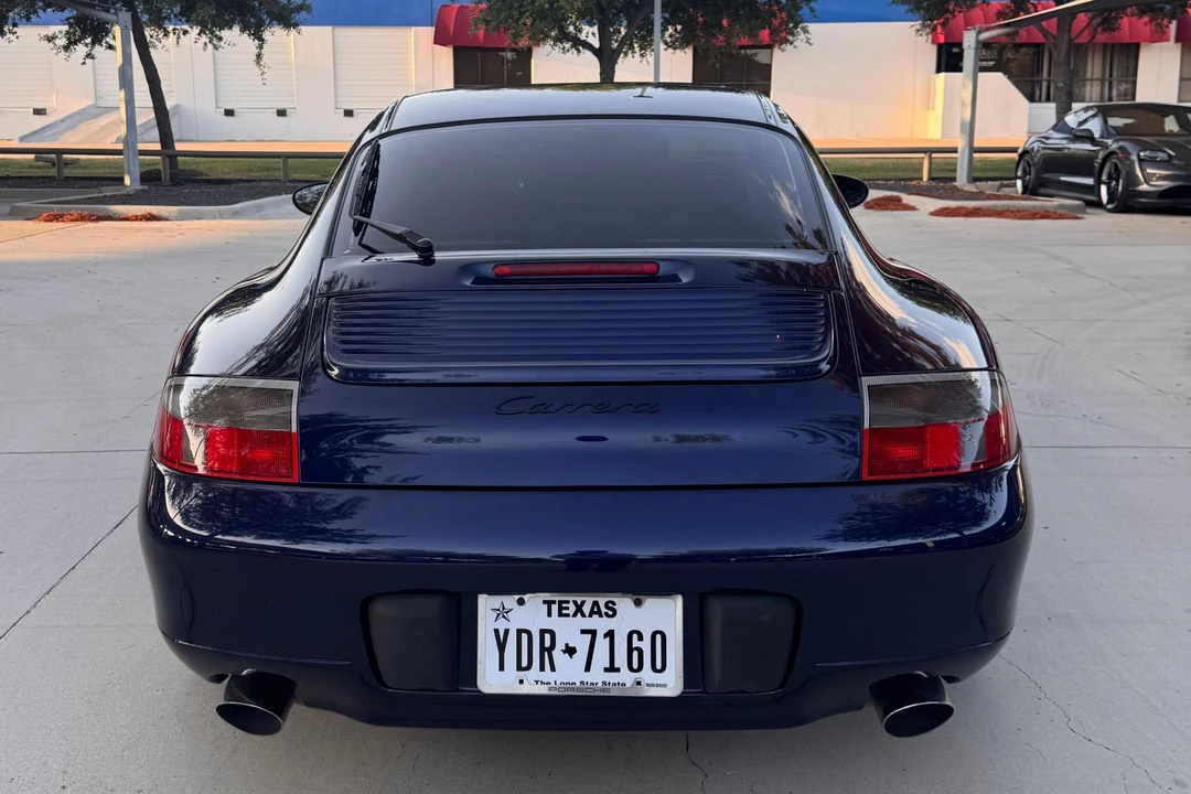 2001 Porsche 996 Carrera - Image 5 of 31