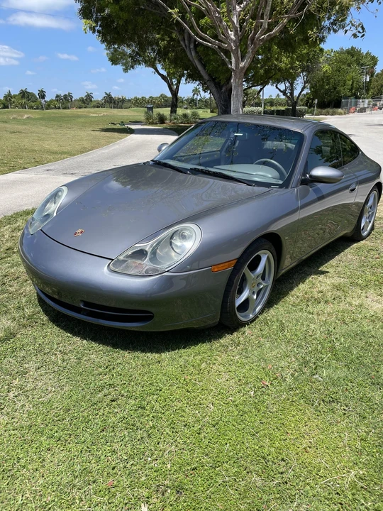 2001 Porsche 996 Carrera - Image 11 of 31
