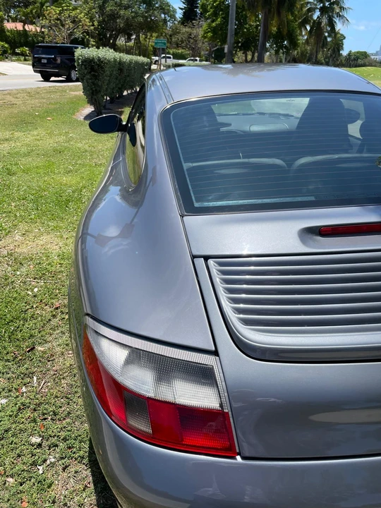2001 Porsche 996 Carrera - Image 24 of 31