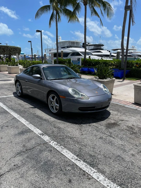 2001 Porsche 996 Carrera - Image 4 of 31