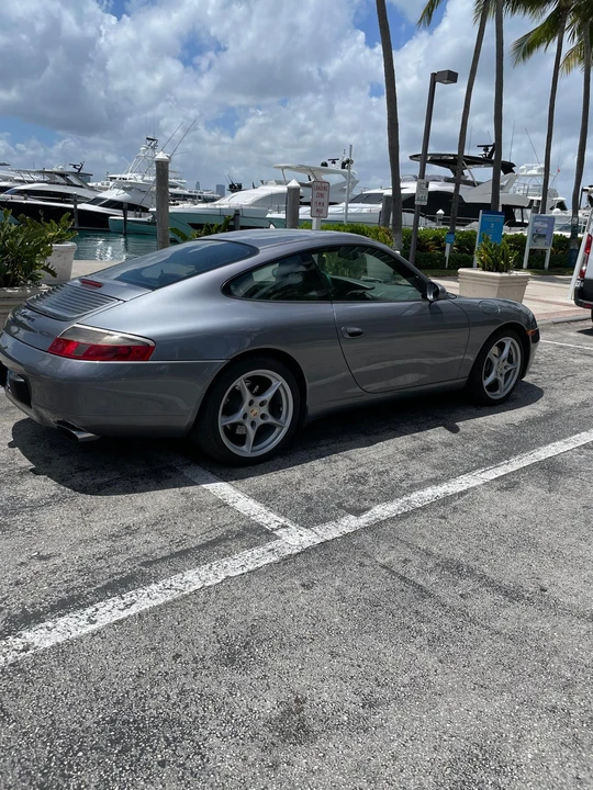 2001 Porsche 996 Carrera - Image 19 of 31