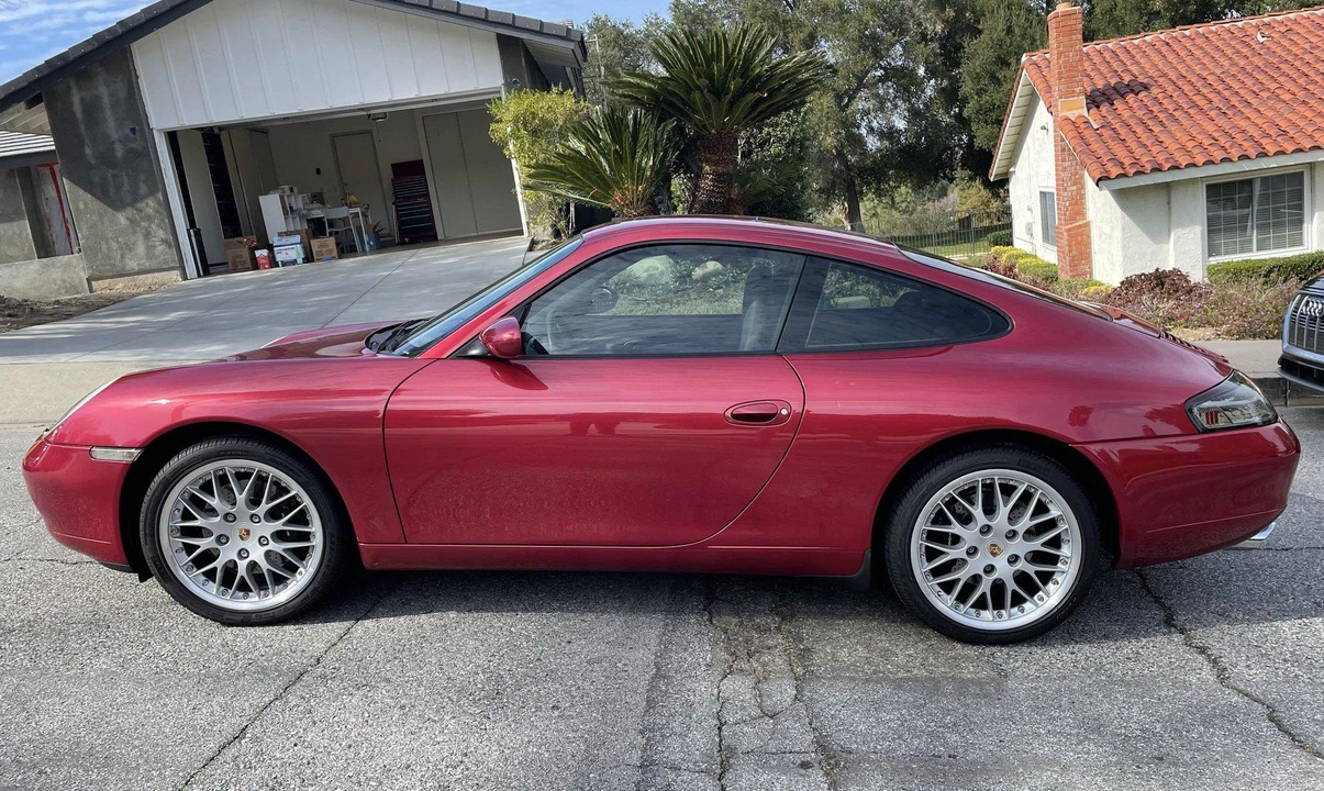 2001 Porsche 996 Carrera - Image 3 of 31