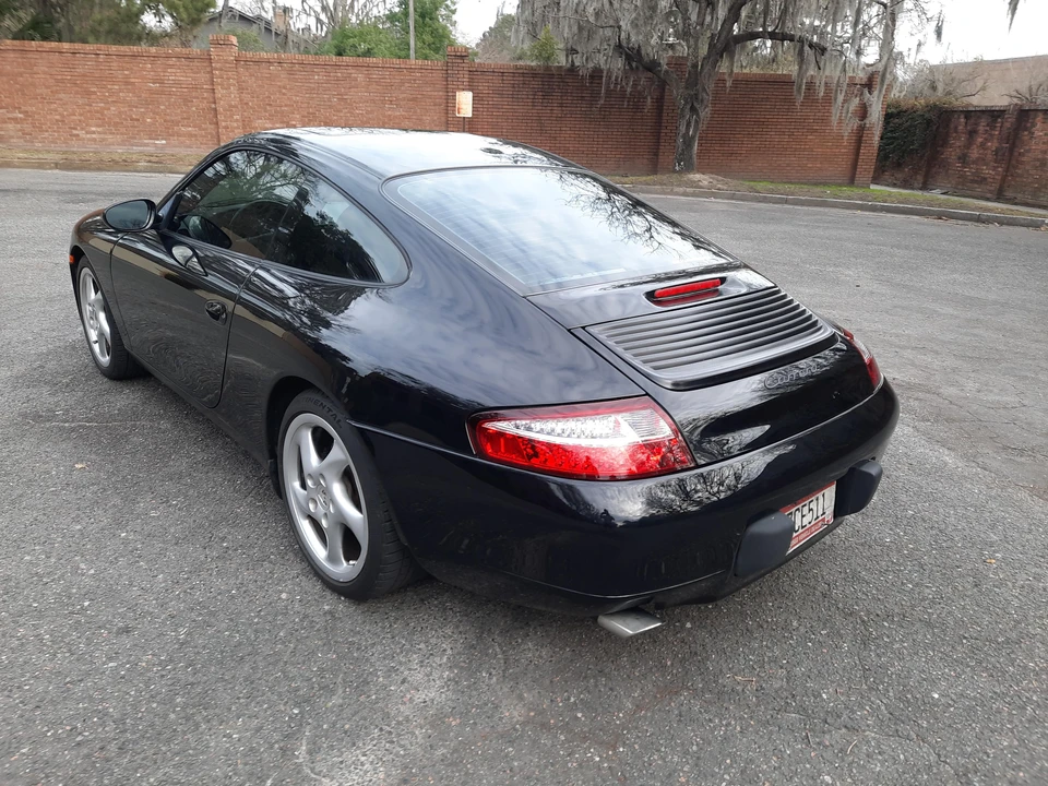 2001 Porsche 996 Carrera - Image 19 of 31