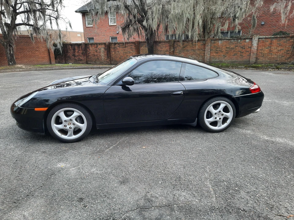 2001 Porsche 996 Carrera - Image 15 of 31