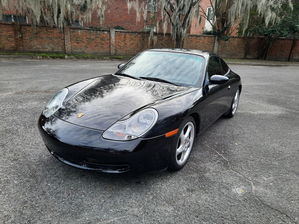 2001 Porsche 996 Carrera - Image 10 of 31