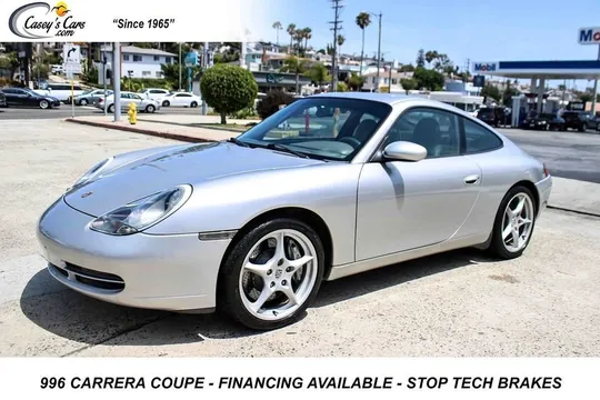 2001 Porsche 911 Carrera Coupe w/Advanced Tech Pkg