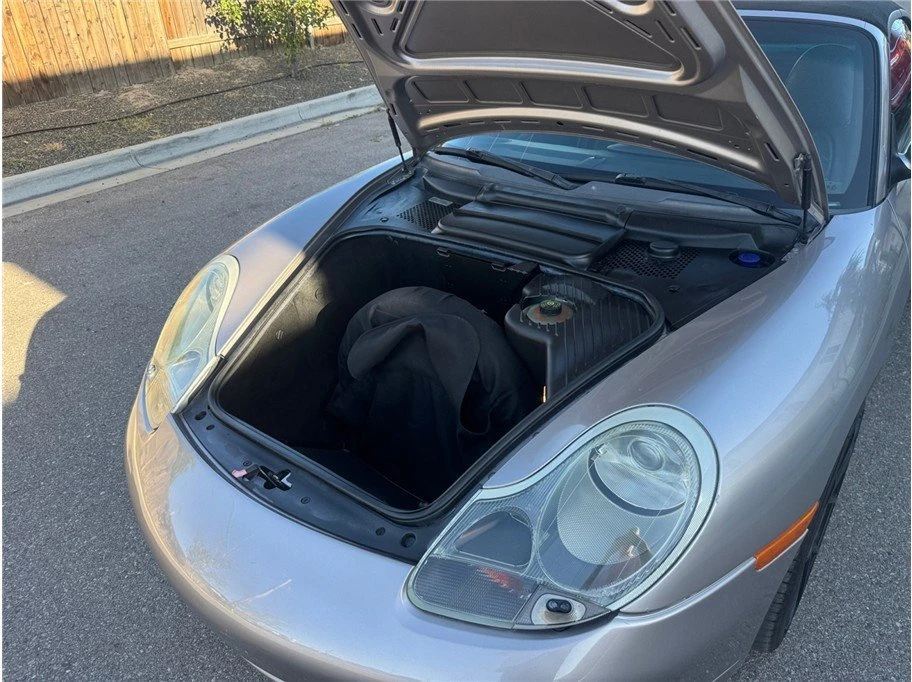2001 Porsche 996 Carrera - Image 18 of 20