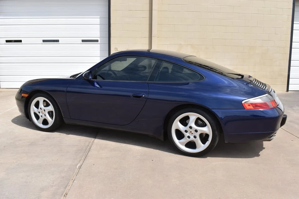 2001 Porsche 996 Carrera - Image 2 of 20