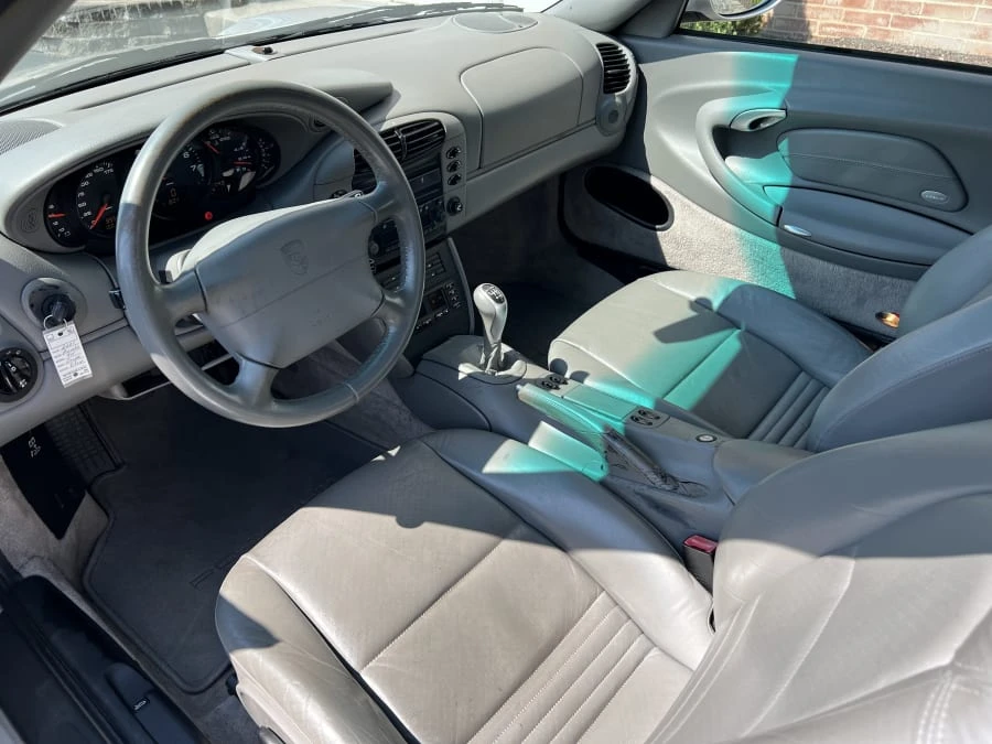 2001 Porsche 996 Carrera - Image 4 of 8