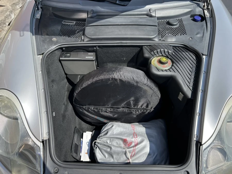 2001 Porsche 996 Carrera - Image 8 of 8