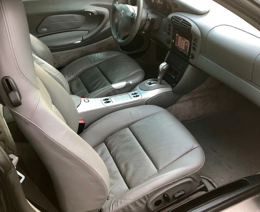 2001 Porsche 996 Carrera - Image 7 of 10