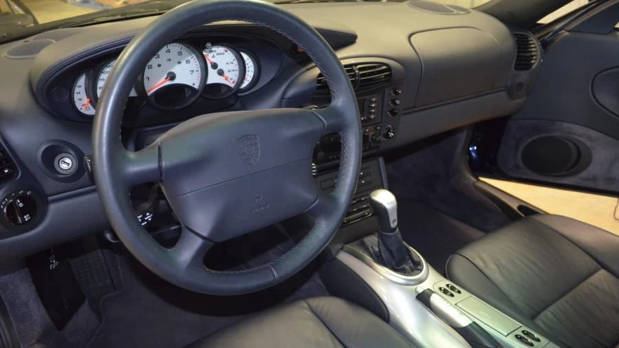 2001 Porsche 996 Carrera - Image 5 of 12