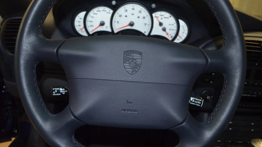 2001 Porsche 996 Carrera - Image 6 of 12