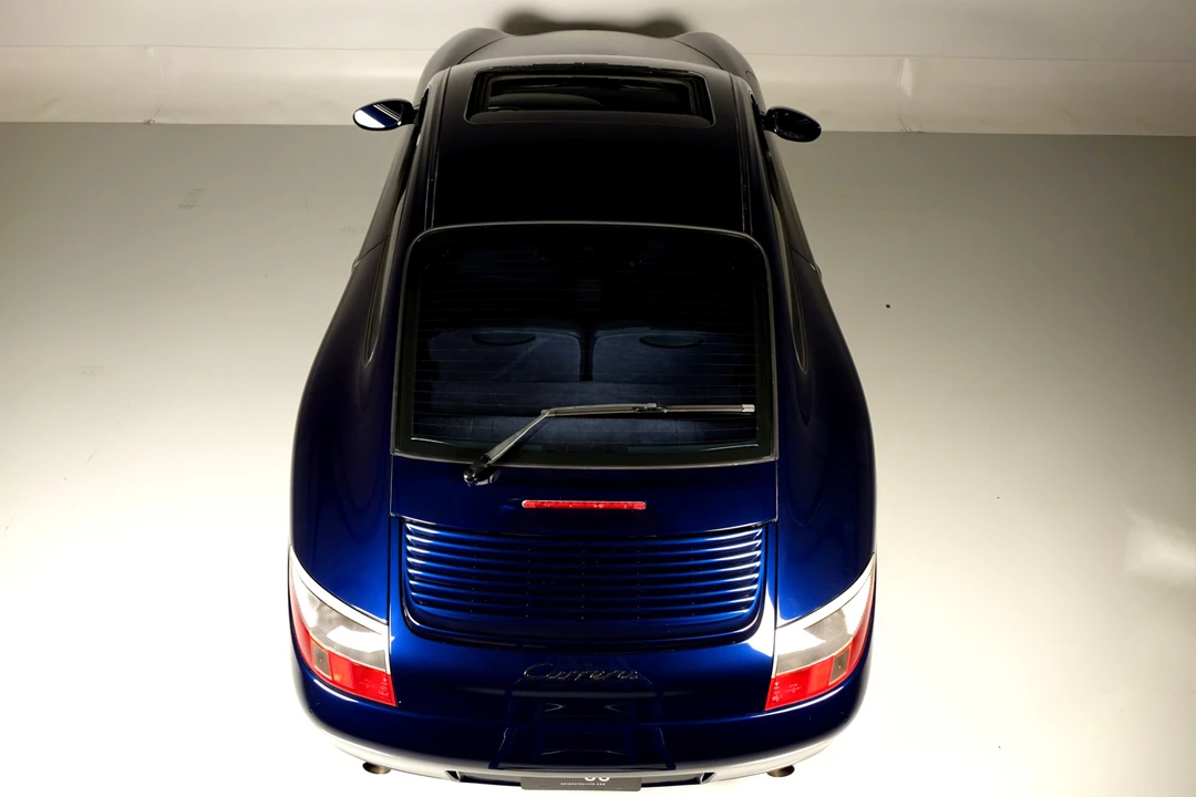 2001 Porsche 996 Carrera - Image 12 of 31