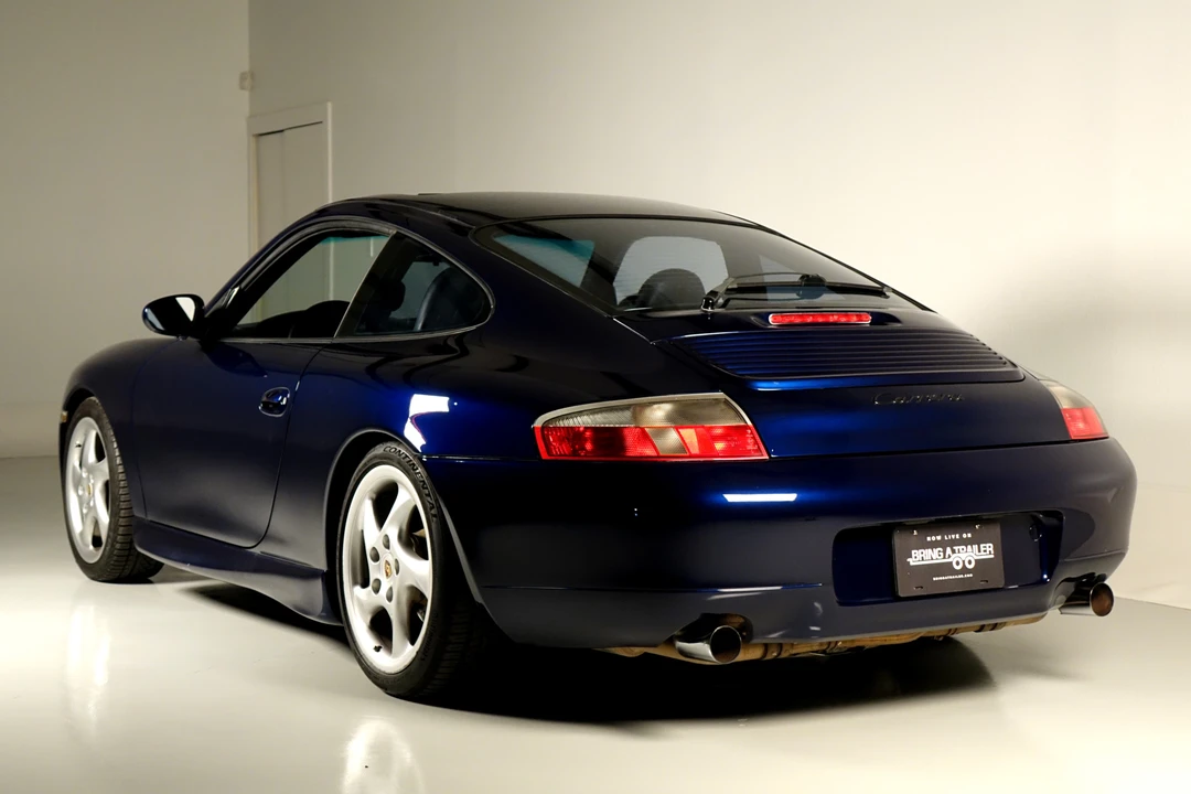 2001 Porsche 996 Carrera - Image 11 of 31