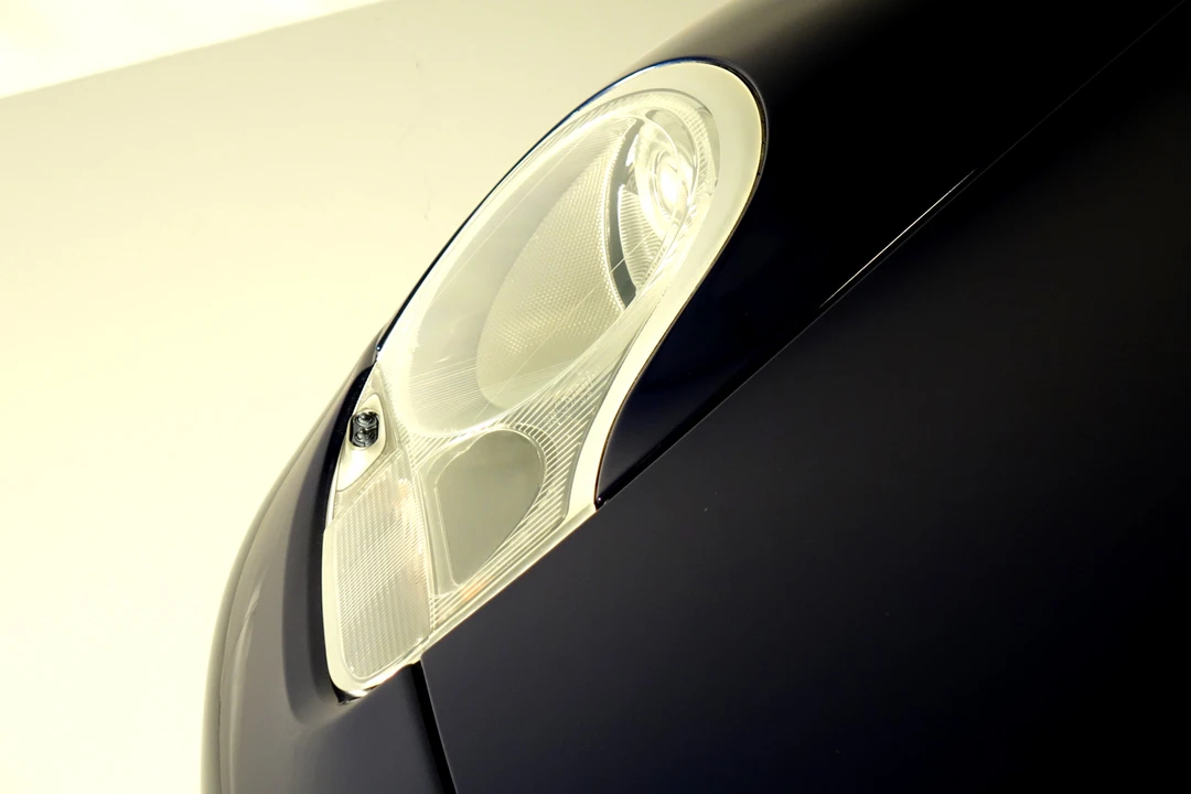 2001 Porsche 996 Carrera - Image 30 of 31