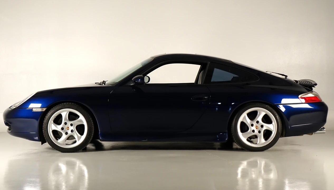 2001 Porsche 996 Carrera - Image 2 of 31