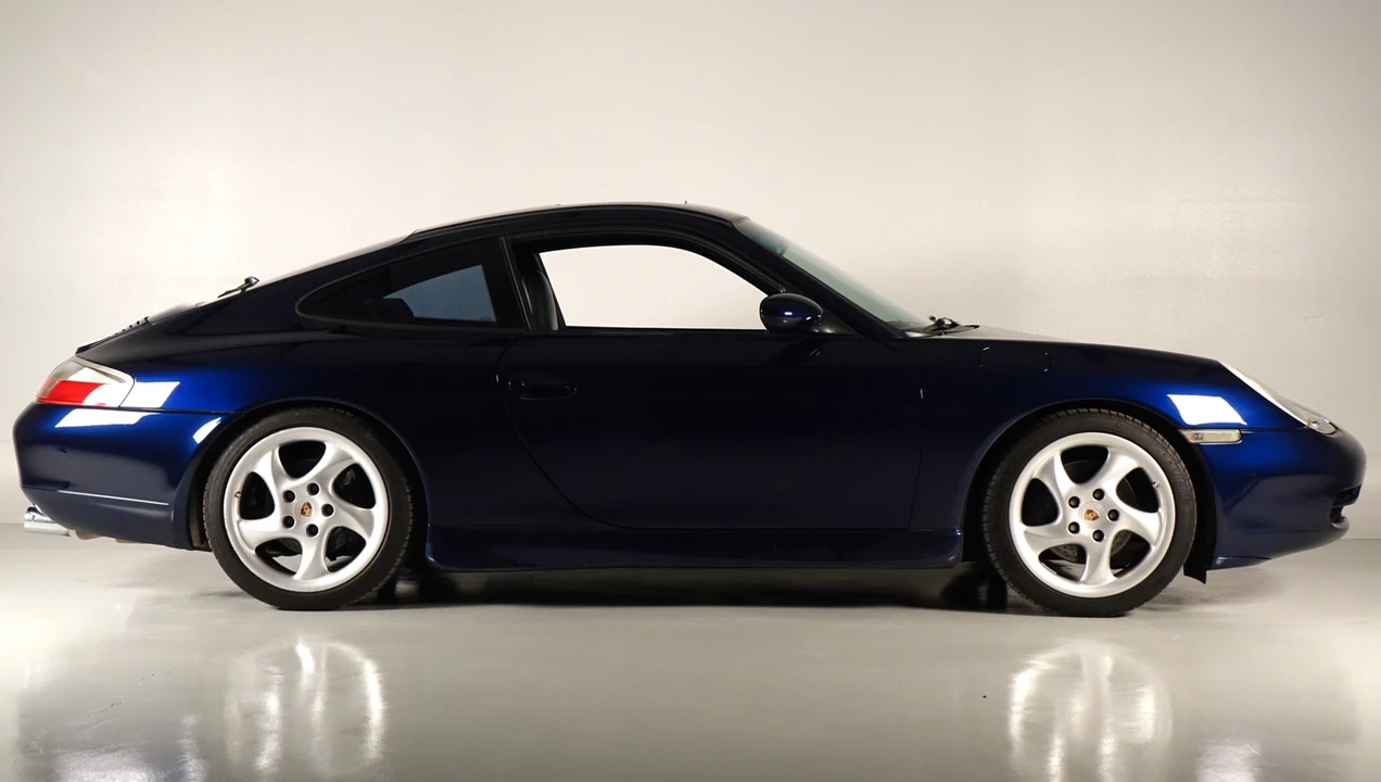 2001 Porsche 996 Carrera - Image 6 of 31