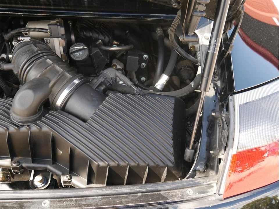 2001 Porsche 996 Carrera - Image 19 of 31