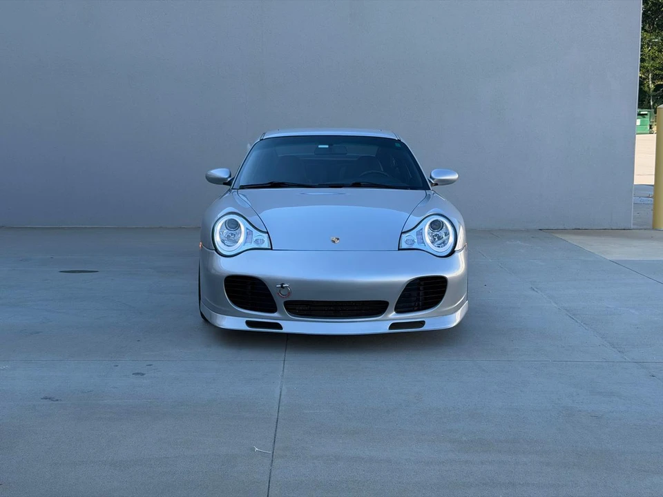 2001 Porsche 996 Carrera - Image 24 of 31