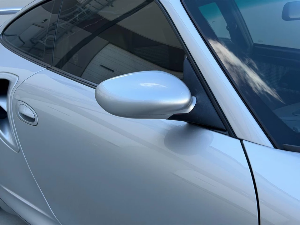 2001 Porsche 996 Carrera - Image 6 of 31